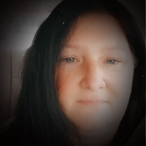 Meet your Posher, Tonya